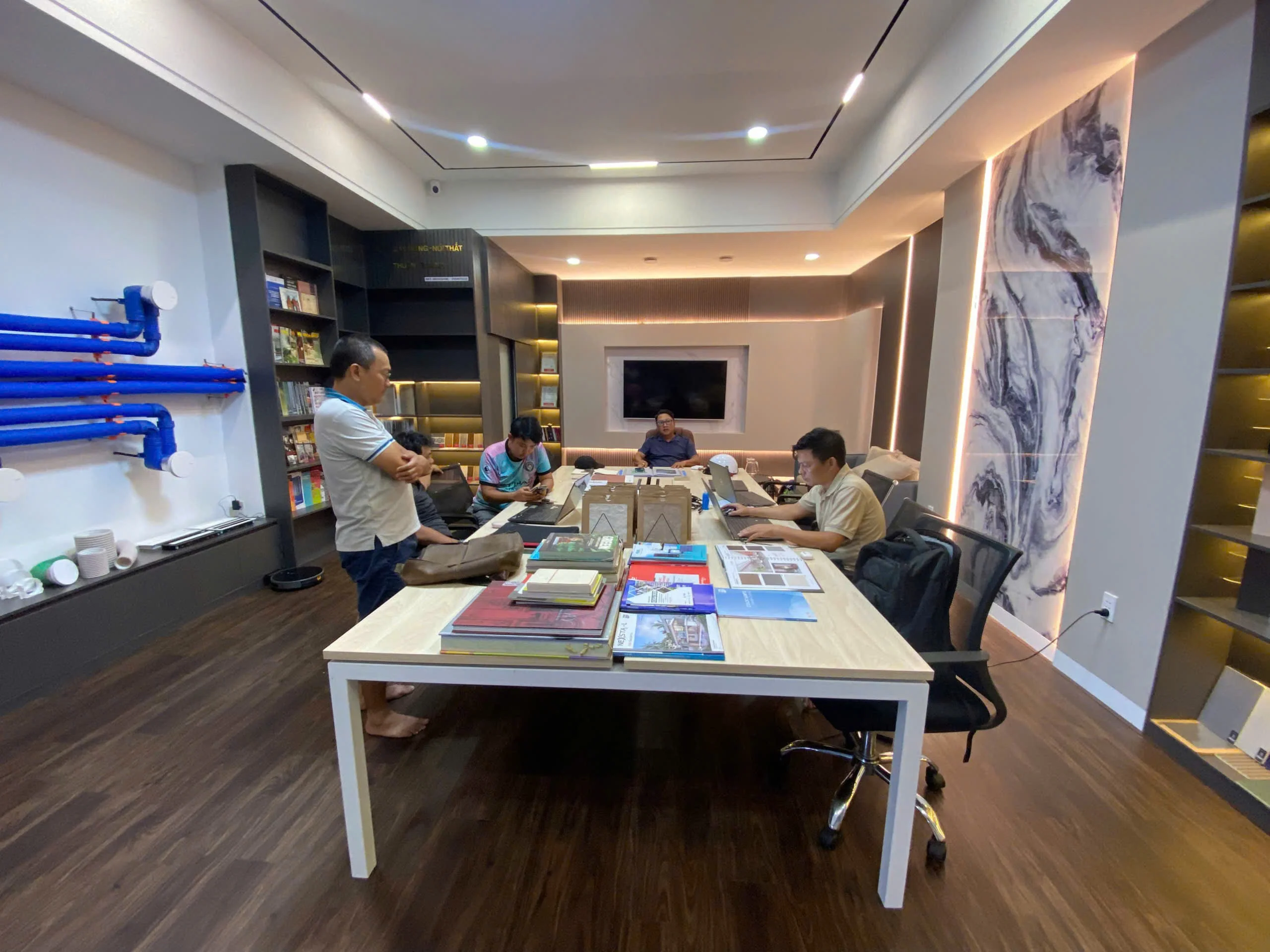 Showroom
